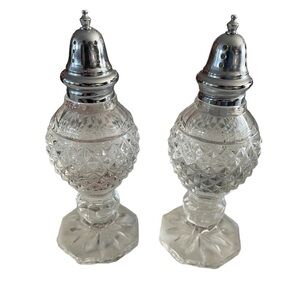 VINTAGE PEDESTAL CRYSTAL CUT GLASS  5" SALT & PEPPER SHAKER SET